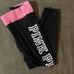 PINK yoga leggings